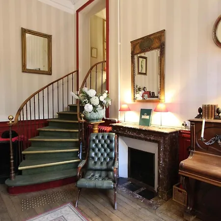 ホテル オテル ショパン 2*