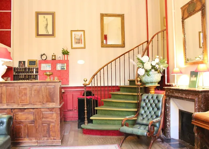 オテル ショパン 2*